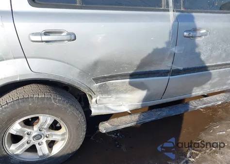 2003 Kia Sorento Ex/Lx из США, поврежденный, VIN KNDJD733535162186